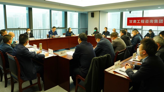 马明在复工复产稳增添调理会上强调：以等不起慢不得的紧迫感做实做细复工复产，，，，，，，，以谋得实干得好的责任感统筹安排年底冲刺和明年重点事情